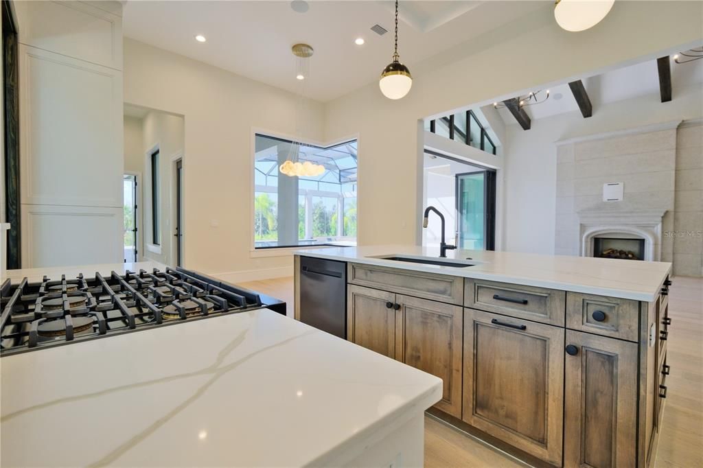 For Sale: $4,950,000 (3 beds, 4 baths, 4661 Square Feet)