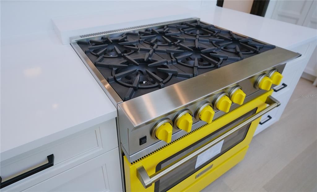 For Sale: $4,950,000 (3 beds, 4 baths, 4661 Square Feet)