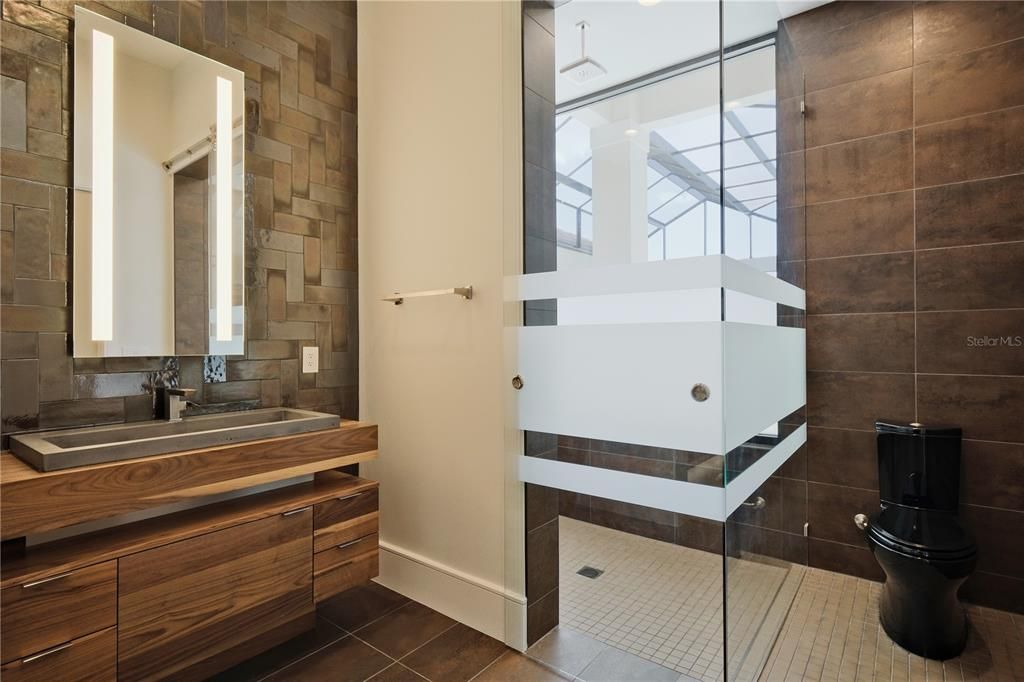 For Sale: $4,950,000 (3 beds, 4 baths, 4661 Square Feet)