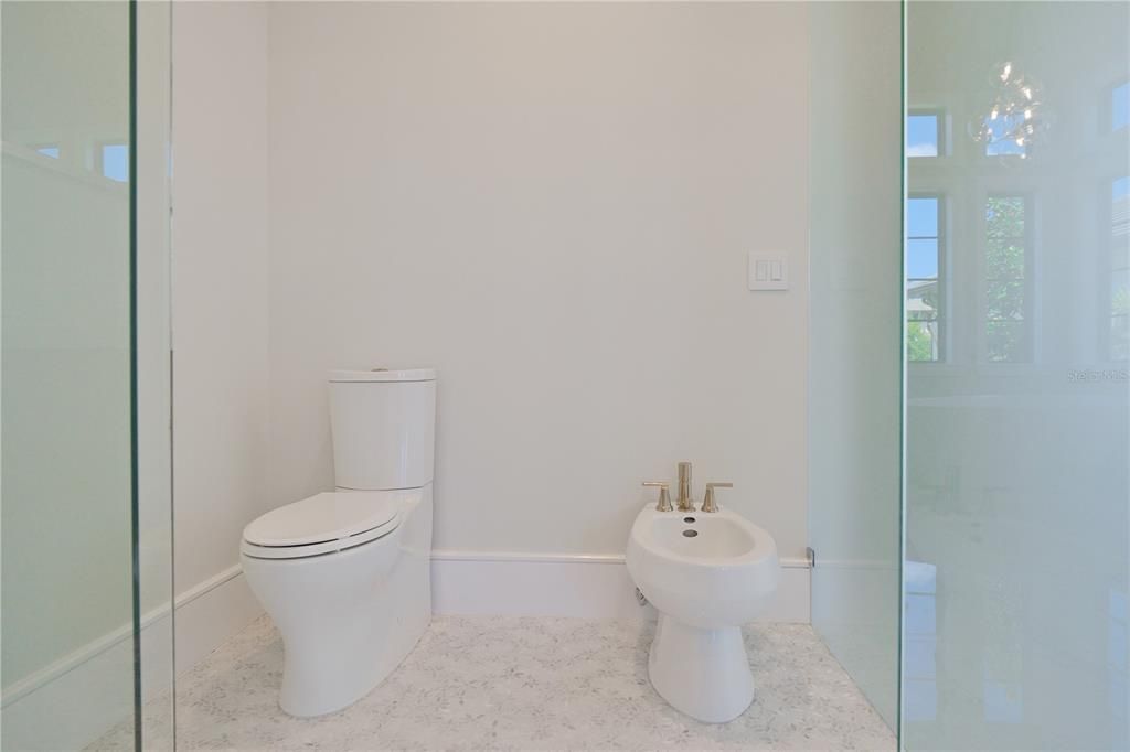 For Sale: $4,950,000 (3 beds, 4 baths, 4661 Square Feet)