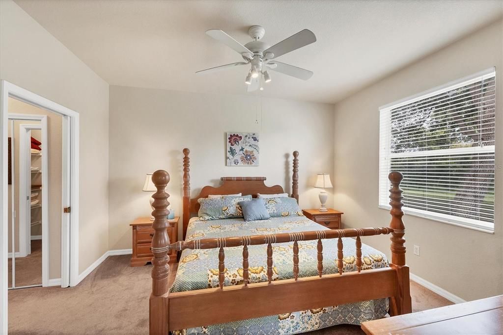 待售: $294,000 (3 贝兹, 2 浴室, 1383 平方英尺)