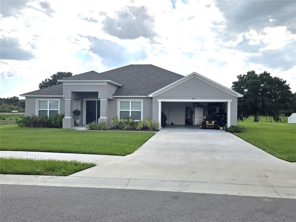 For Sale: $425,800 (4 beds, 2 baths, 2270 Square Feet)