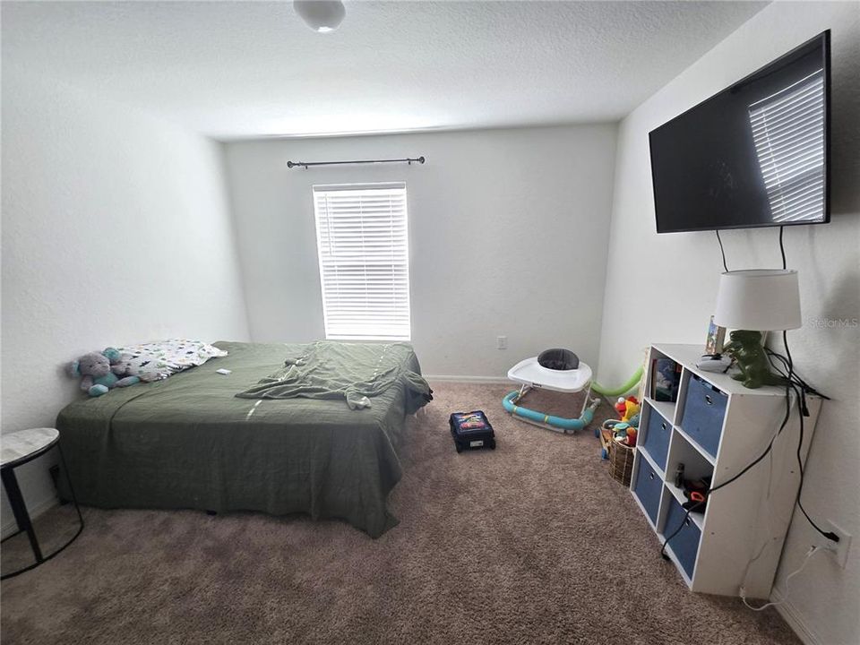 For Sale: $425,800 (4 beds, 2 baths, 2270 Square Feet)