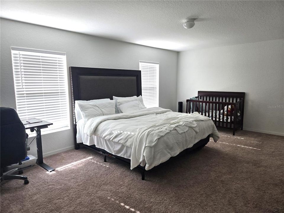 For Sale: $425,800 (4 beds, 2 baths, 2270 Square Feet)