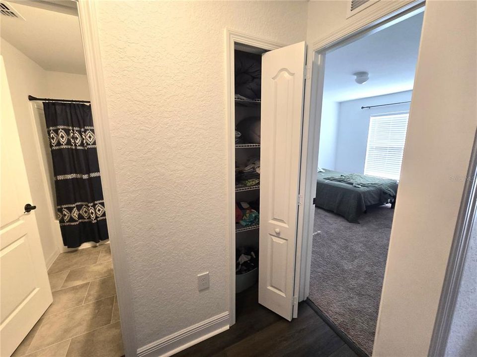 For Sale: $425,800 (4 beds, 2 baths, 2270 Square Feet)