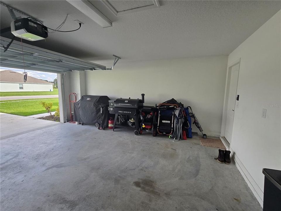 For Sale: $425,800 (4 beds, 2 baths, 2270 Square Feet)