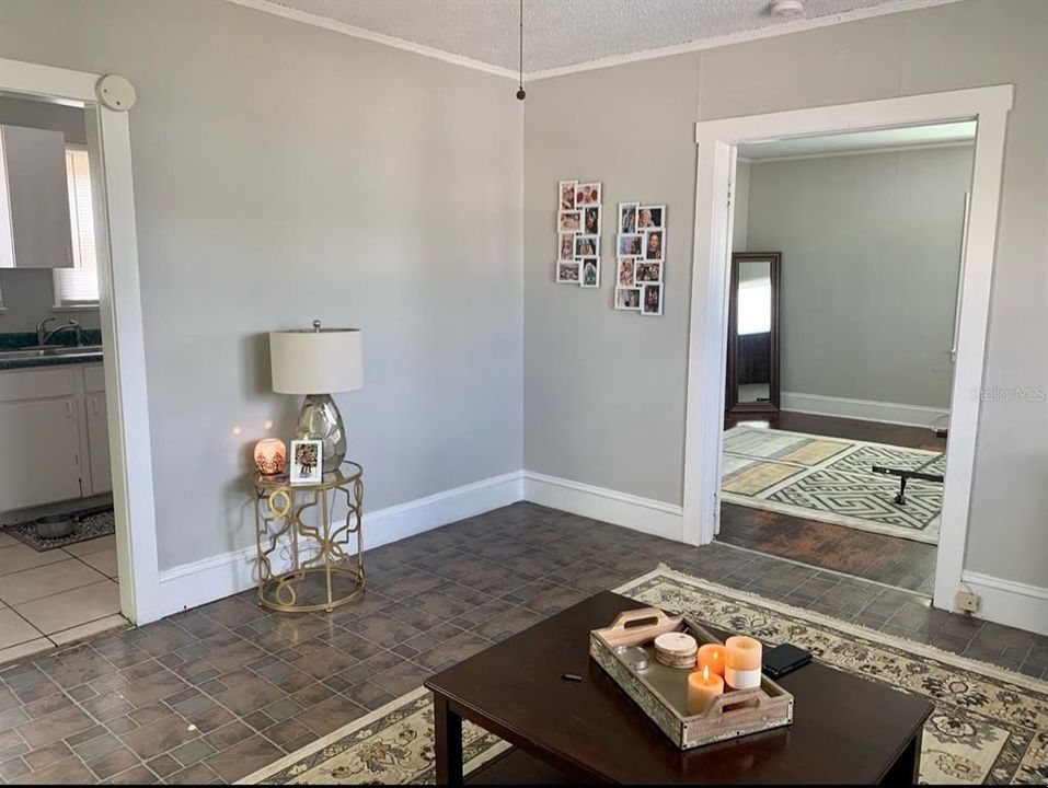 En Renta: $1,295 (1 camas, 1 baños, 560 Pies cuadrados)