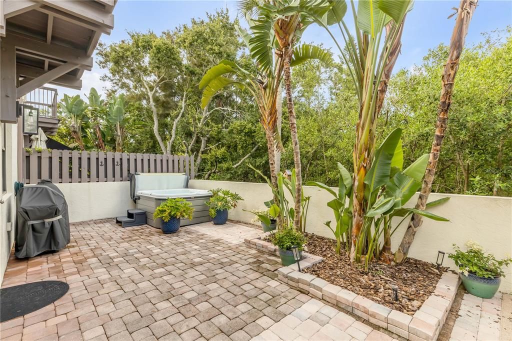 For Sale: $1,259,900 (3 beds, 2 baths, 2500 Square Feet)