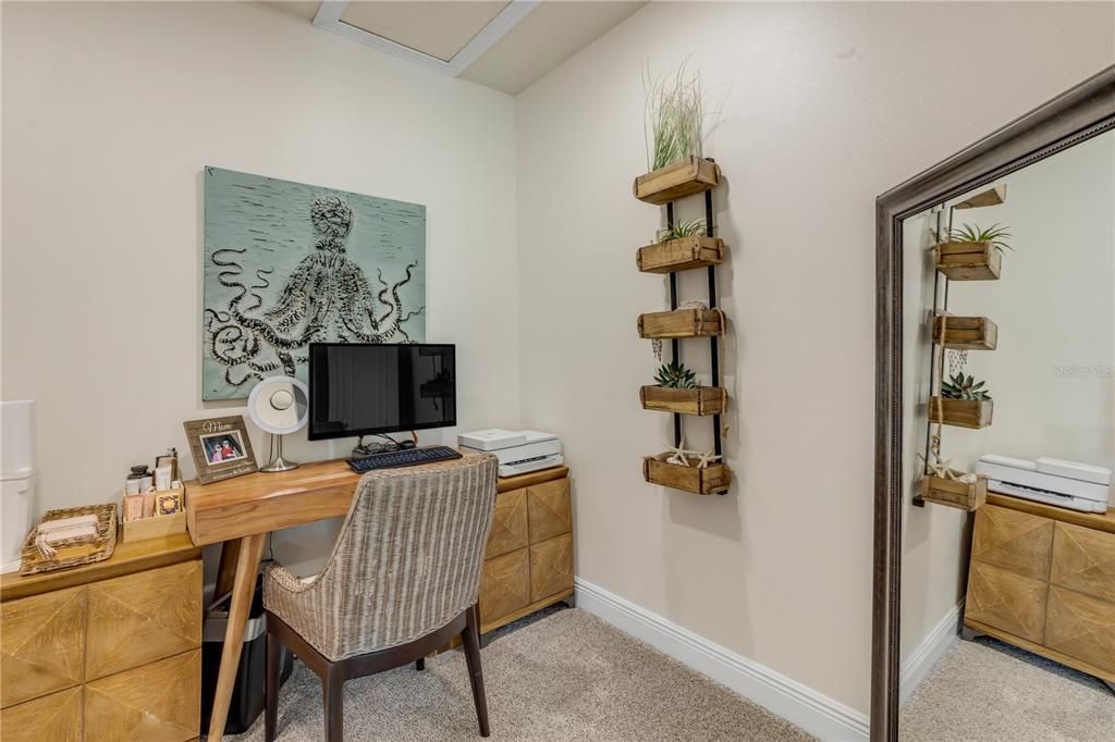 For Sale: $1,259,900 (3 beds, 2 baths, 2500 Square Feet)