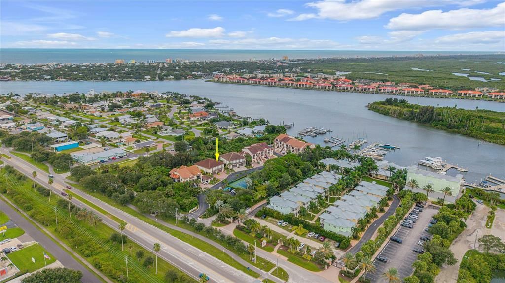 For Sale: $1,259,900 (3 beds, 2 baths, 2500 Square Feet)