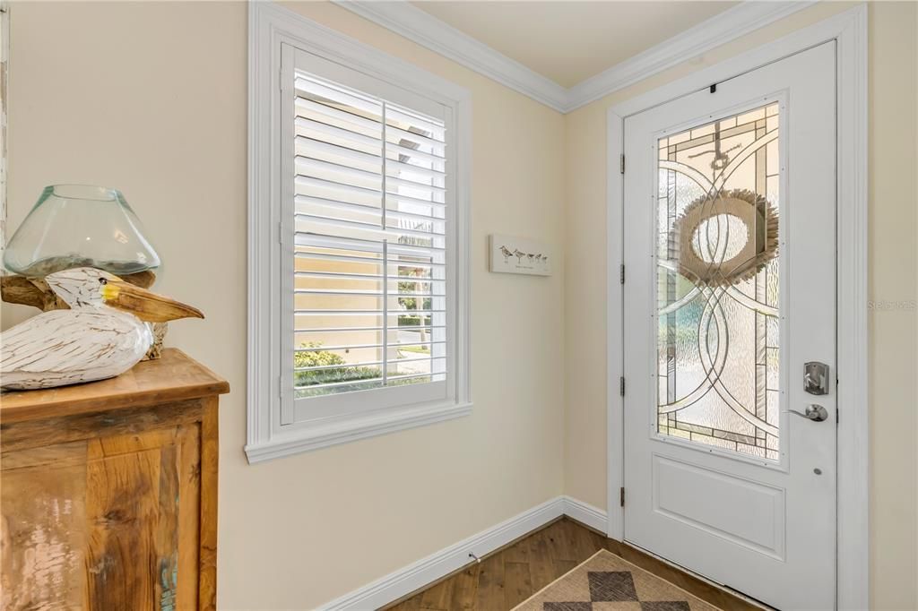 For Sale: $1,259,900 (3 beds, 2 baths, 2500 Square Feet)