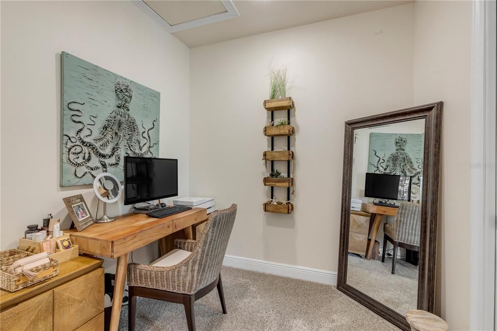 For Sale: $1,259,900 (3 beds, 2 baths, 2500 Square Feet)