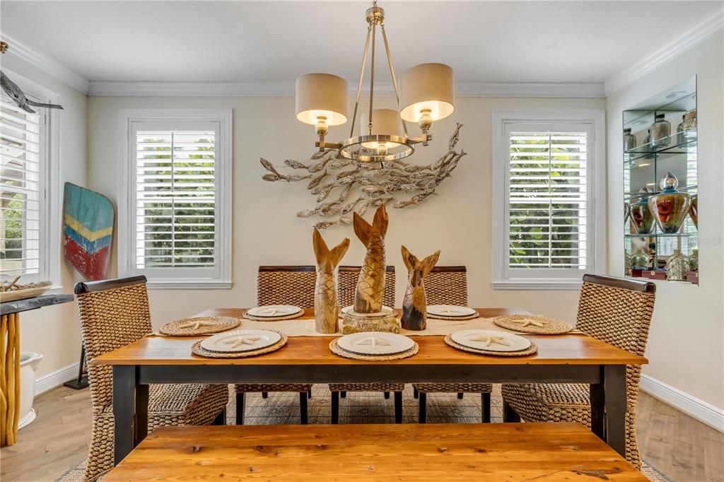 For Sale: $1,259,900 (3 beds, 2 baths, 2500 Square Feet)