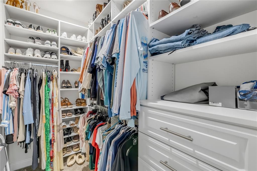 For Sale: $1,259,900 (3 beds, 2 baths, 2500 Square Feet)