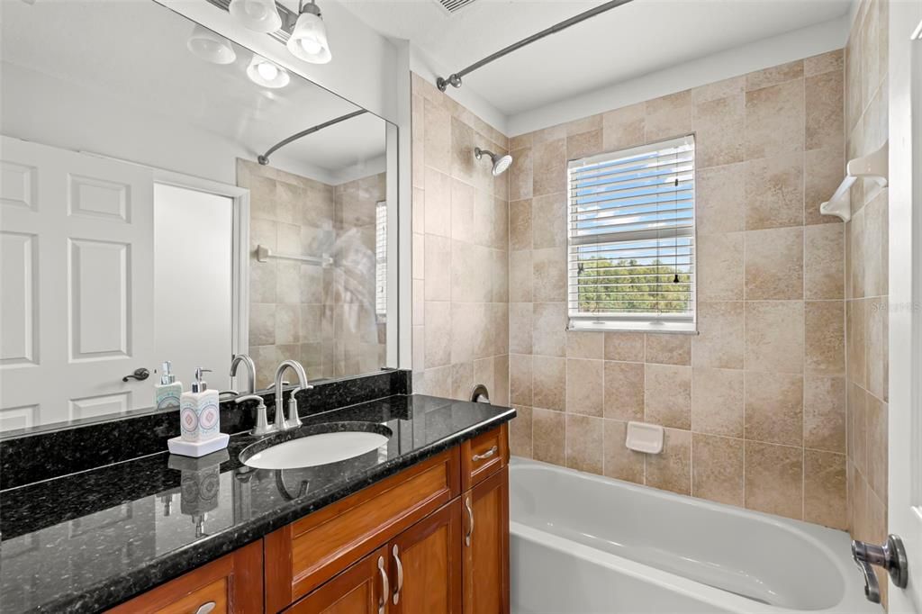 На продажу: $665,000 (5 спален, 4 ванн, 3374 Квадратных фут)