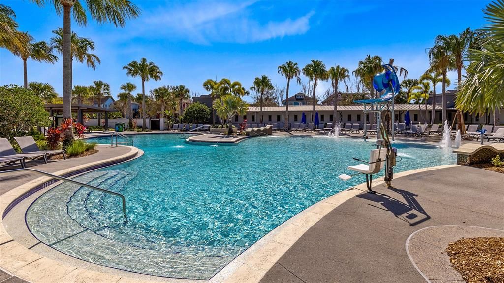 Active With Contract: $439,900 (2 beds, 2 baths, 1517 Square Feet)