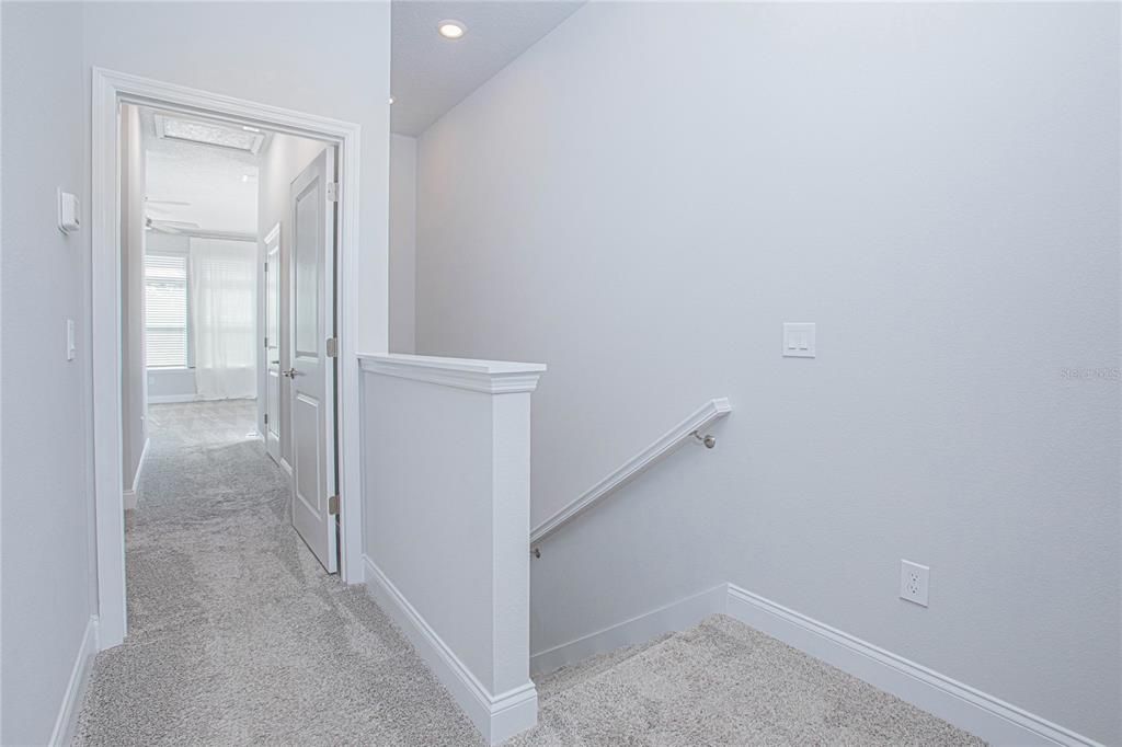 Active With Contract: $439,900 (2 beds, 2 baths, 1517 Square Feet)