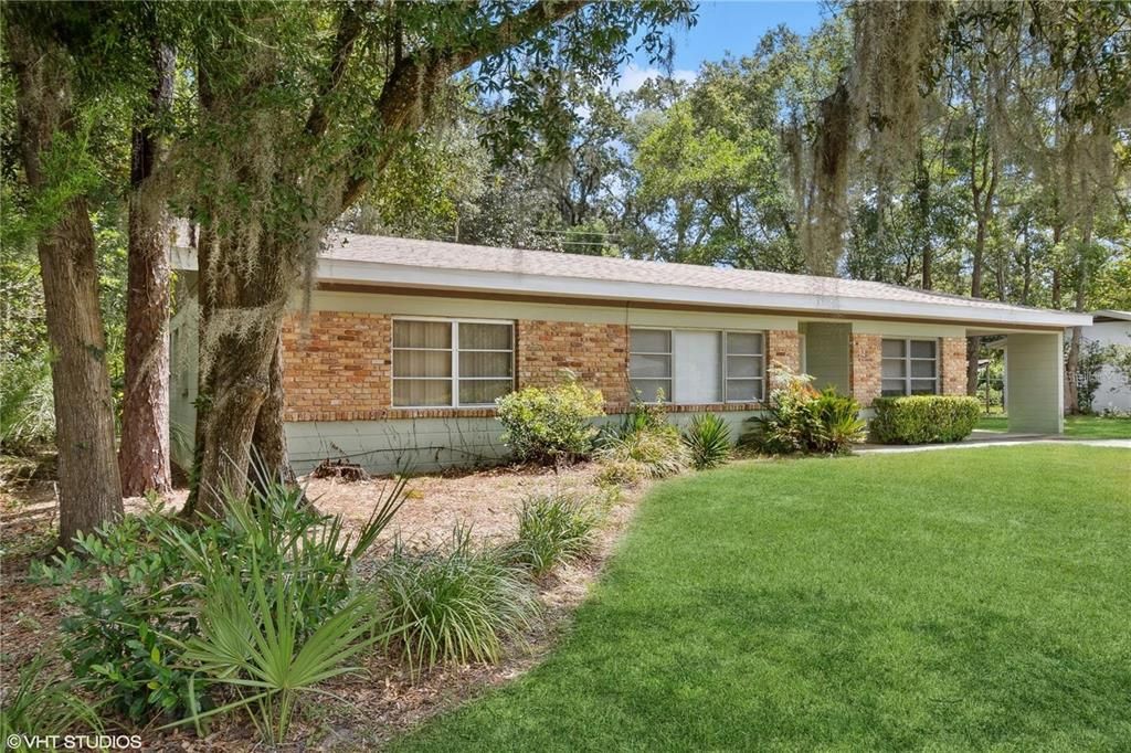 合同活跃: $1,950 (3 贝兹, 2 浴室, 1612 平方英尺)