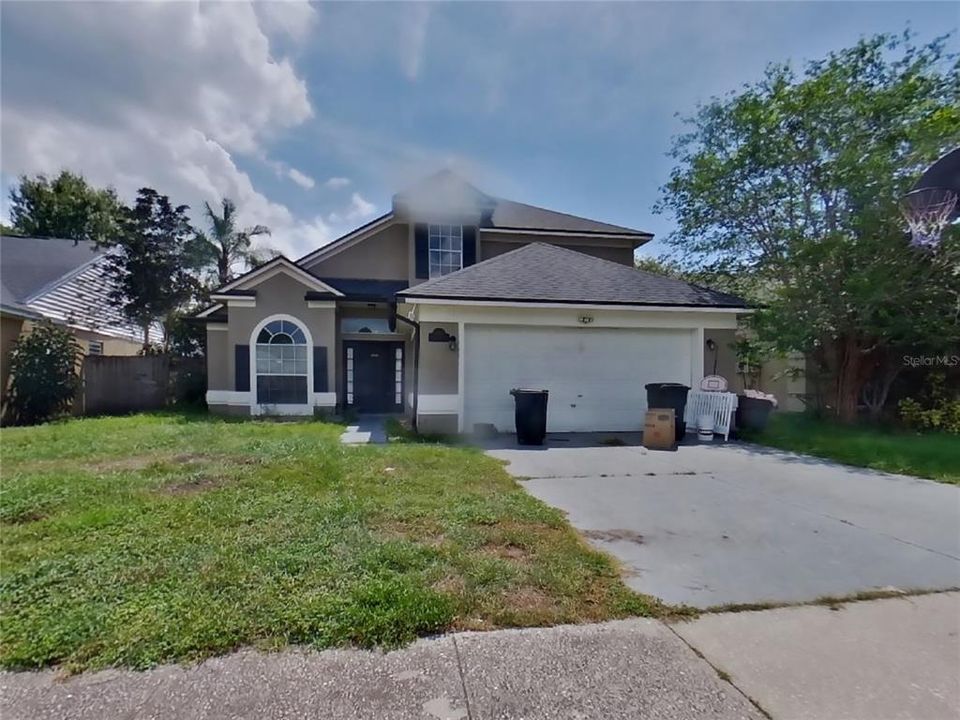 Active With Contract: $2,369 (3 beds, 2 baths, 1857 Square Feet)