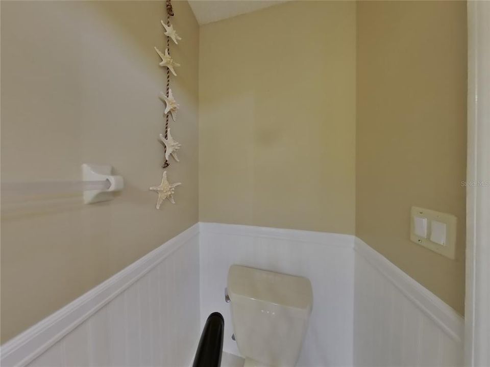 Active With Contract: $2,369 (3 beds, 2 baths, 1857 Square Feet)