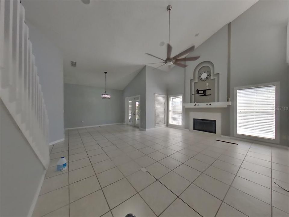 Active With Contract: $2,369 (3 beds, 2 baths, 1857 Square Feet)