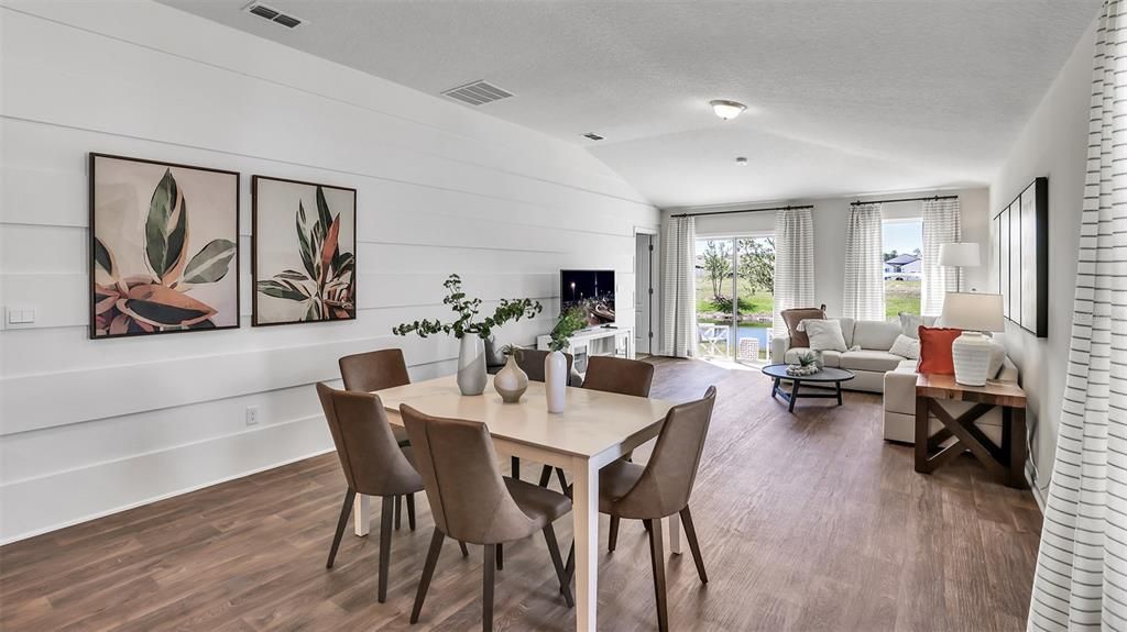 Active With Contract: $364,990 (3 beds, 2 baths, 1655 Square Feet)