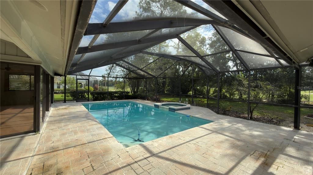 En Venta: $825,000 (3 camas, 2 baños, 2866 Pies cuadrados)