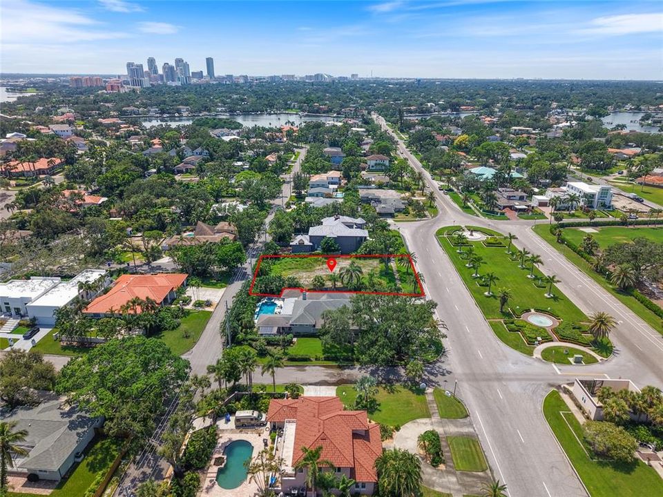 For Sale: $1,495,000 (0.33 acres)