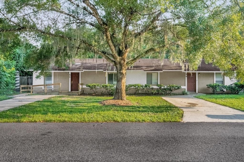 Vendido Recientemente: $425,000 (4 camas, 0 baños, 1800 Pies cuadrados)