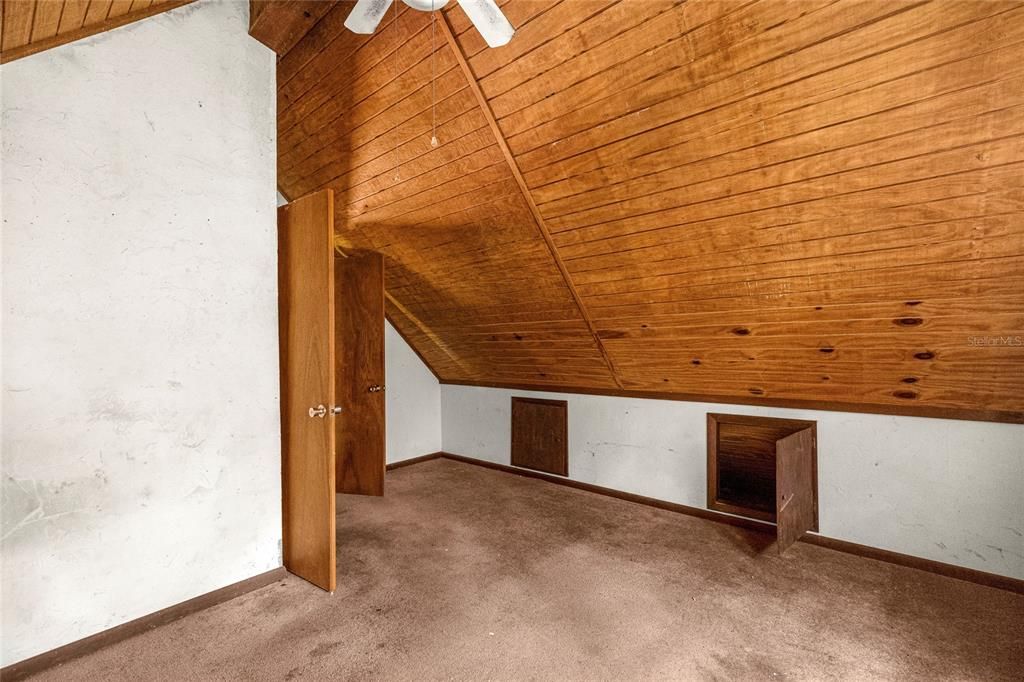 Activo con contrato: $269,000 (3 camas, 1 baños, 1363 Pies cuadrados)