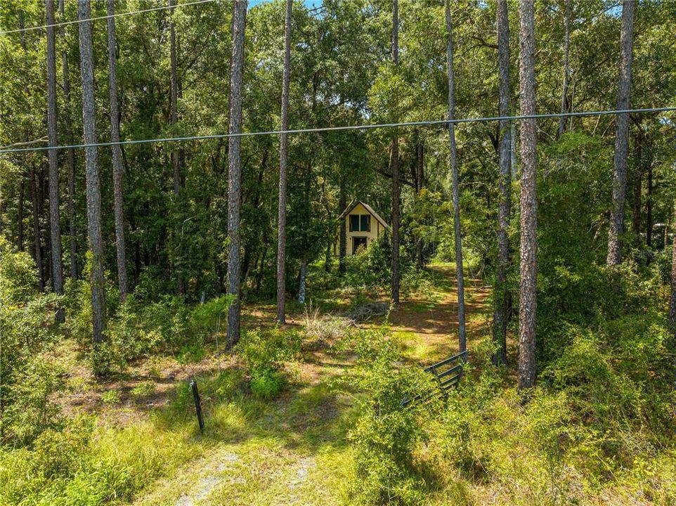 Activo con contrato: $269,000 (3 camas, 1 baños, 1363 Pies cuadrados)