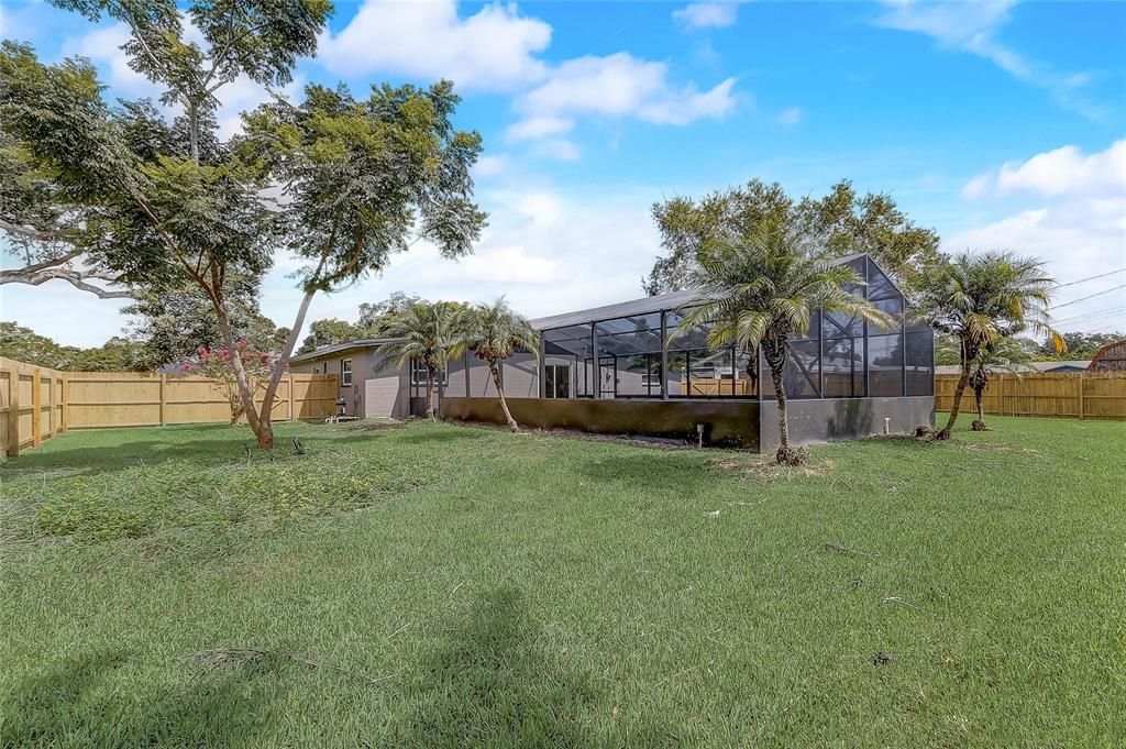 En Venta: $419,999 (4 camas, 2 baños, 1936 Pies cuadrados)