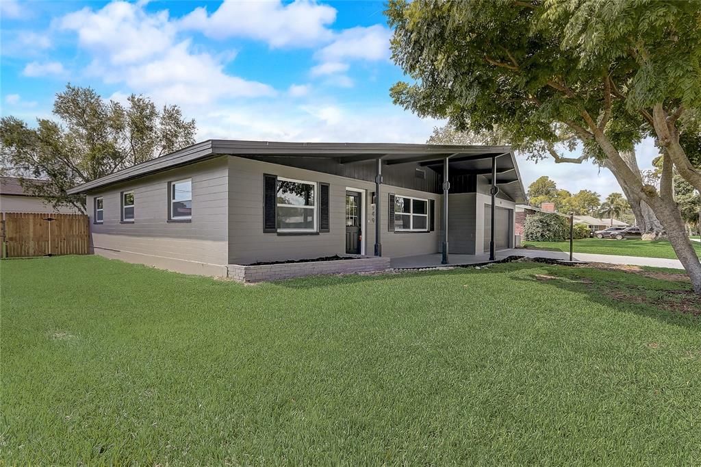 En Venta: $419,999 (4 camas, 2 baños, 1936 Pies cuadrados)