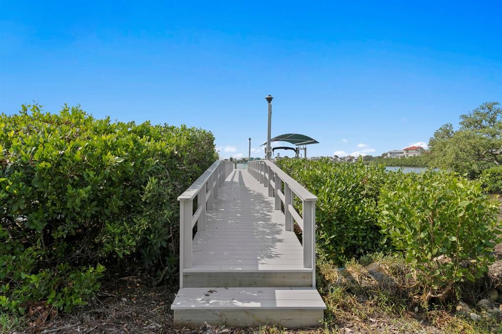 For Sale: $2,499,999 (4 beds, 3 baths, 4288 Square Feet)