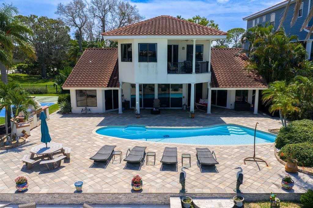 For Sale: $2,499,999 (4 beds, 3 baths, 4288 Square Feet)