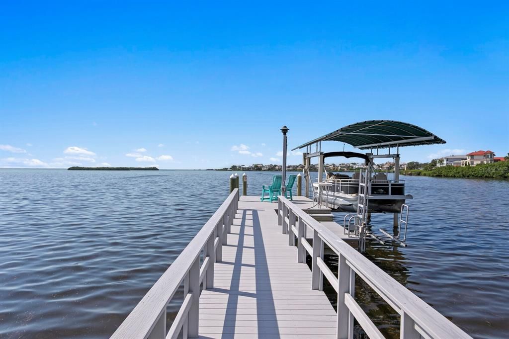 For Sale: $2,499,999 (4 beds, 3 baths, 4288 Square Feet)