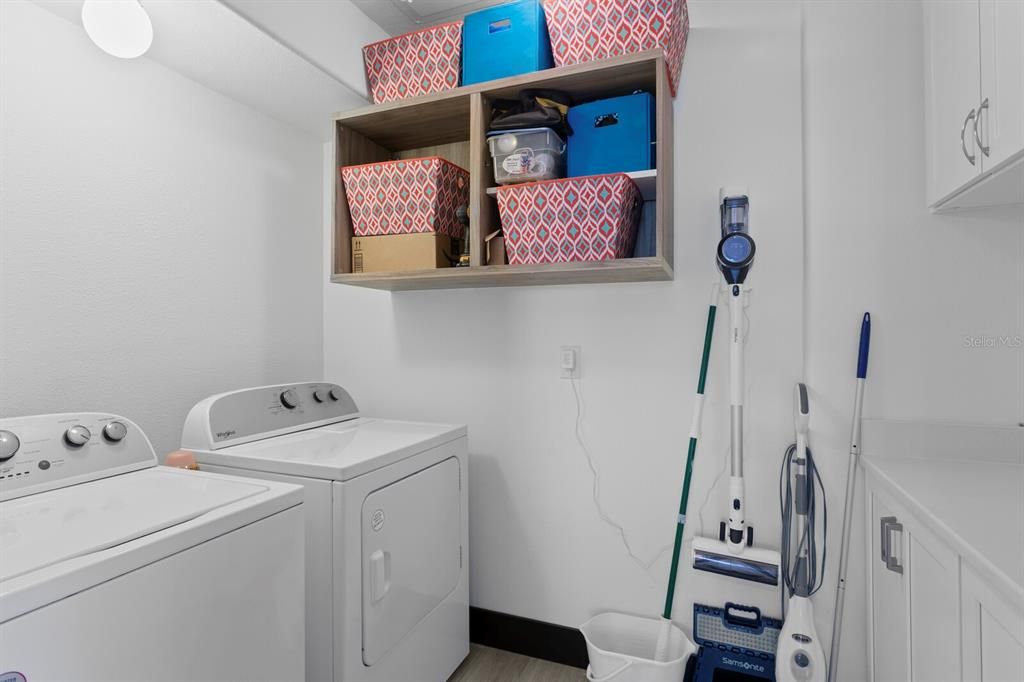 For Sale: $2,499,999 (4 beds, 3 baths, 4288 Square Feet)