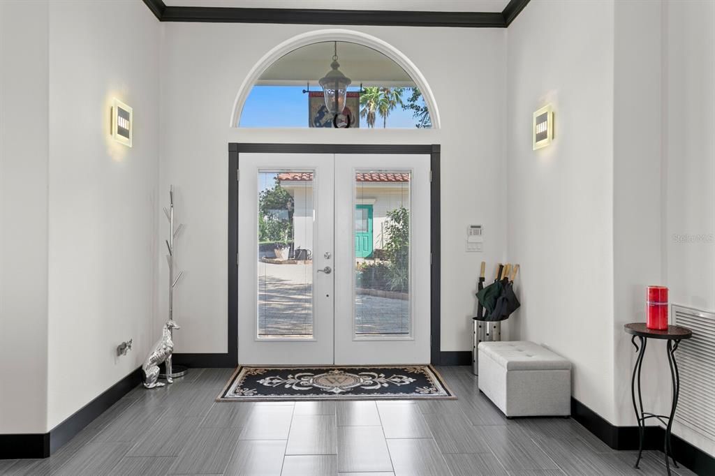 For Sale: $2,499,999 (4 beds, 3 baths, 4288 Square Feet)