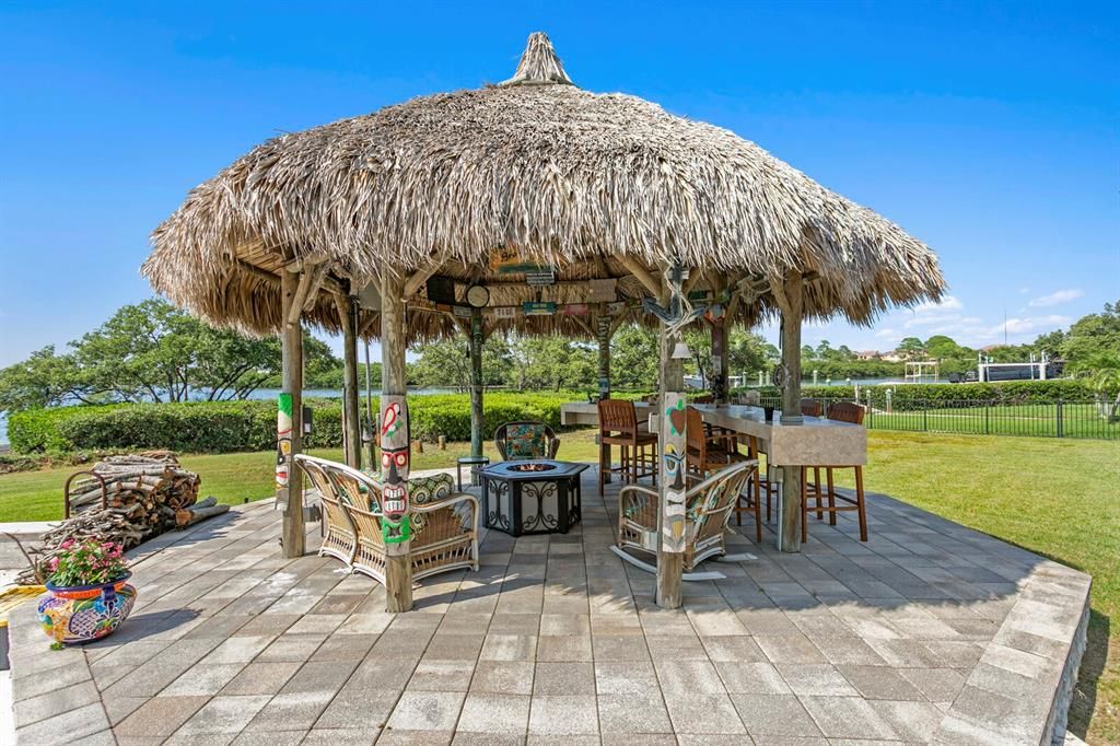 For Sale: $2,499,999 (4 beds, 3 baths, 4288 Square Feet)