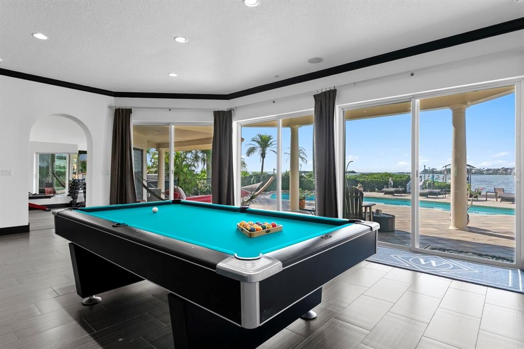 For Sale: $2,499,999 (4 beds, 3 baths, 4288 Square Feet)