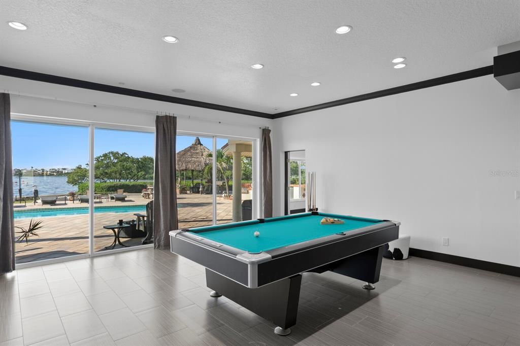 For Sale: $2,499,999 (4 beds, 3 baths, 4288 Square Feet)