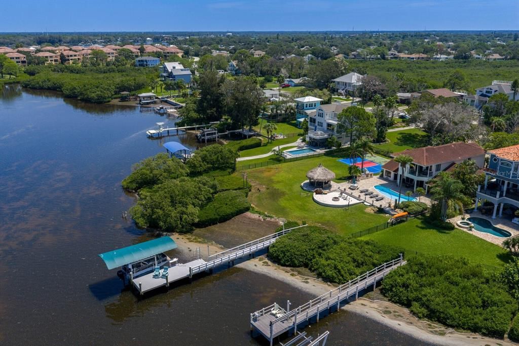 For Sale: $2,499,999 (4 beds, 3 baths, 4288 Square Feet)