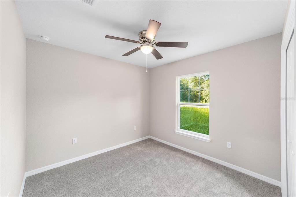 For Sale: $230,000 (3 beds, 2 baths, 1089 Square Feet)