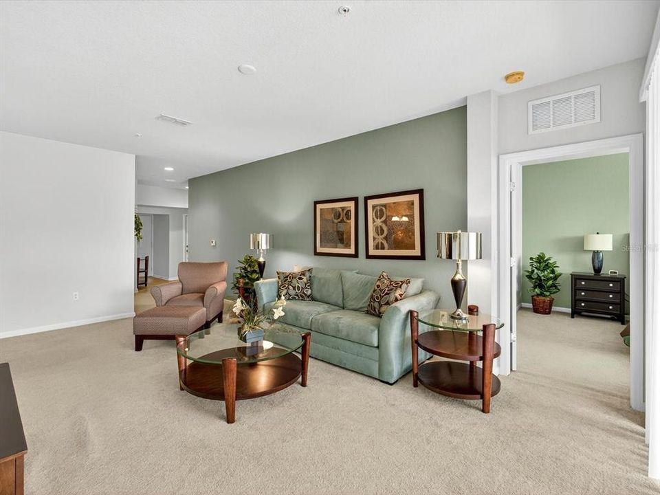 En Venta: $240,000 (2 camas, 2 baños, 1435 Pies cuadrados)