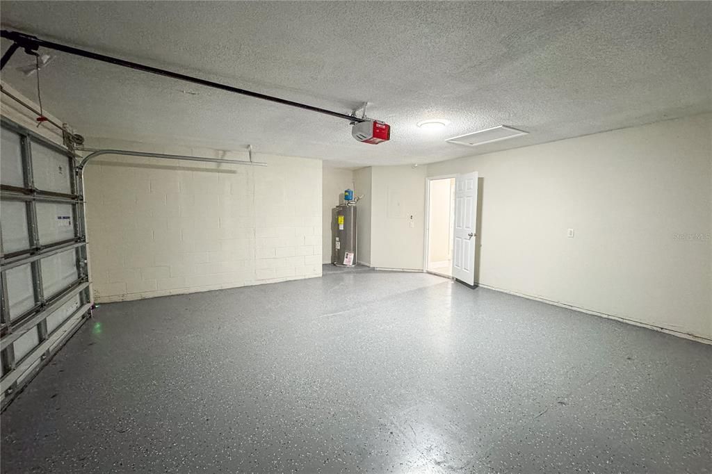 En Venta: $689,000 (4 camas, 2 baños, 2151 Pies cuadrados)