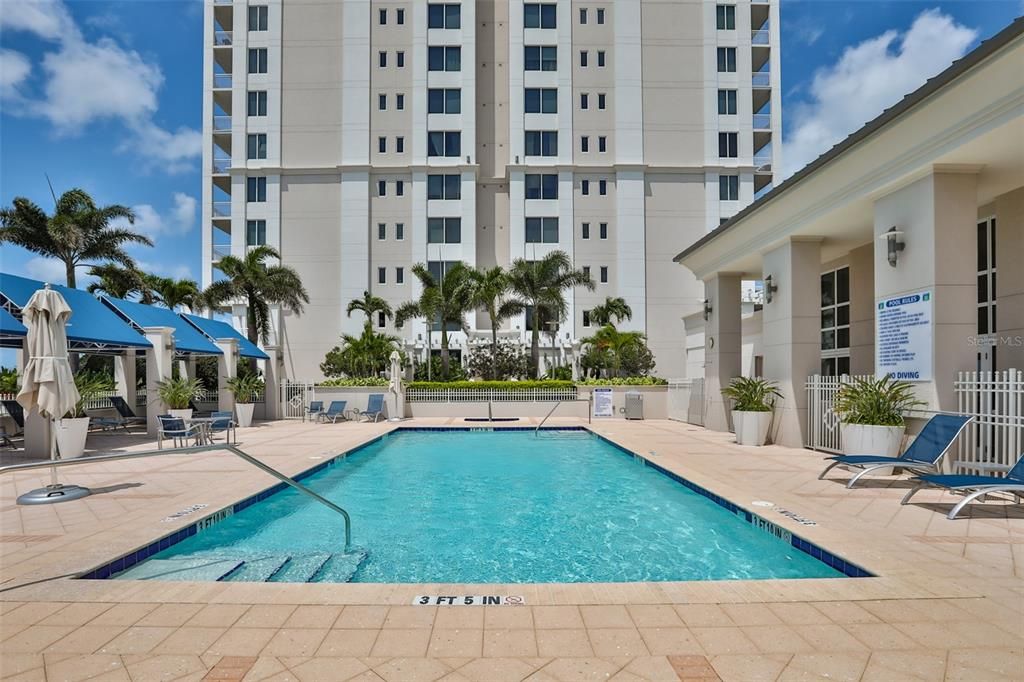 For Sale: $779,000 (2 beds, 2 baths, 1765 Square Feet)