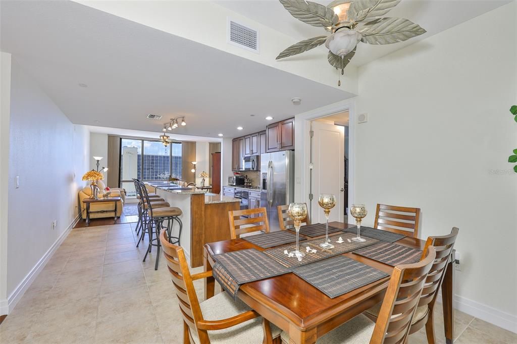For Sale: $779,000 (2 beds, 2 baths, 1765 Square Feet)