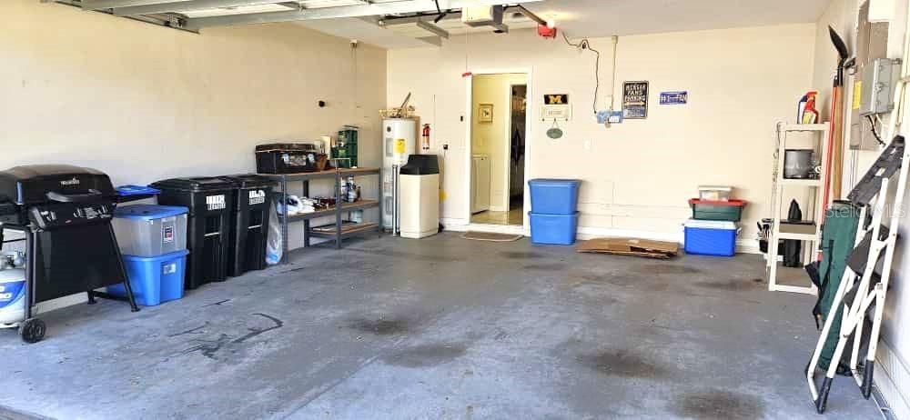 For Sale: $265,000 (2 beds, 2 baths, 1280 Square Feet)