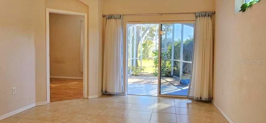 For Sale: $265,000 (2 beds, 2 baths, 1280 Square Feet)