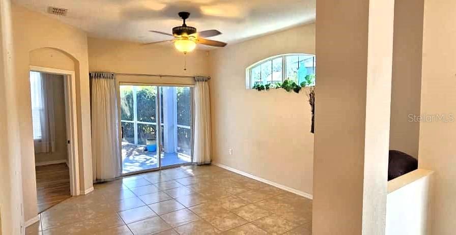 For Sale: $265,000 (2 beds, 2 baths, 1280 Square Feet)